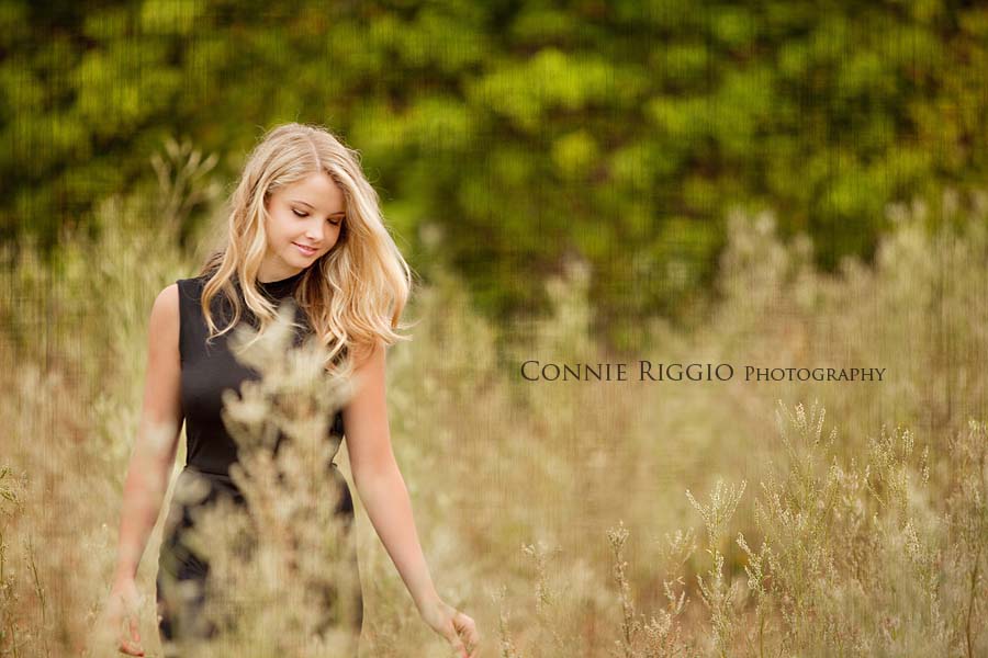 Walking texture Tacoma Best Senior Photographer