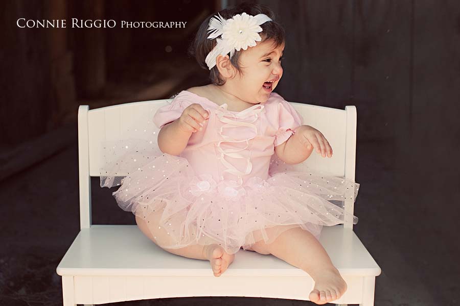 Laughing Peyton Tacoma Orting Family Photographer