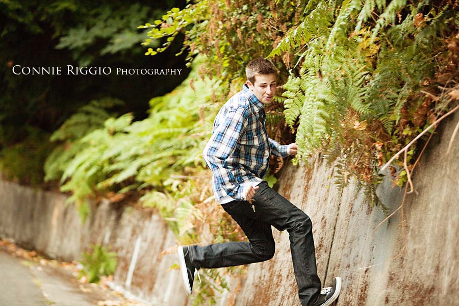 Seattle Tacoma Guy Senior Portrait Photographer