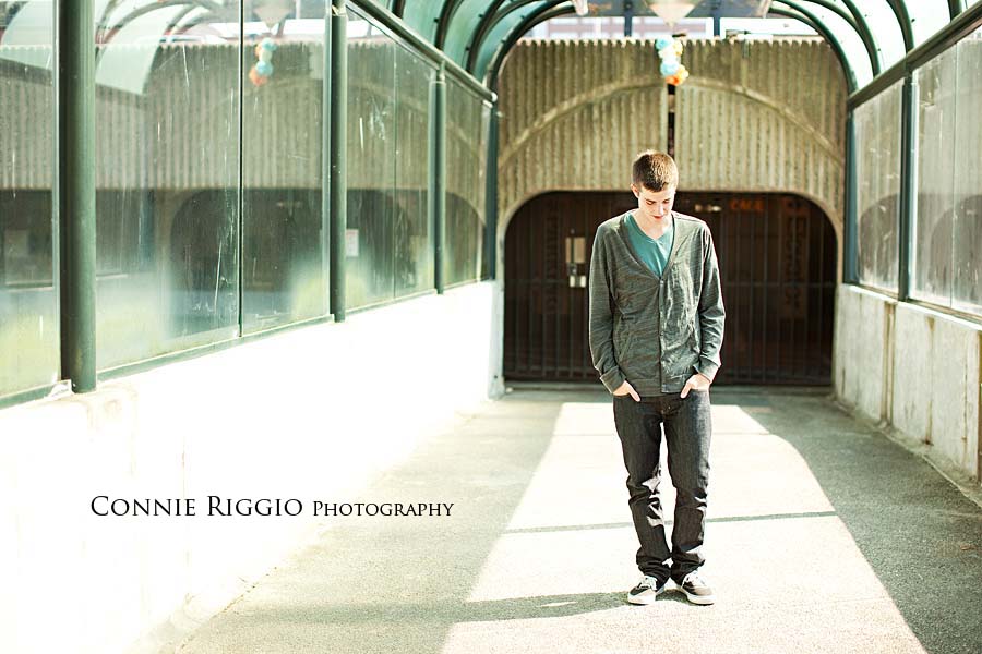 Seattle Tacoma Guy Senior Portrait Photographer