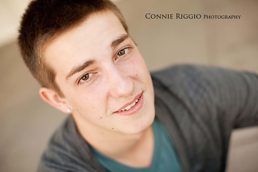 Seattle Tacoma Guy Senior Portrait Photographer