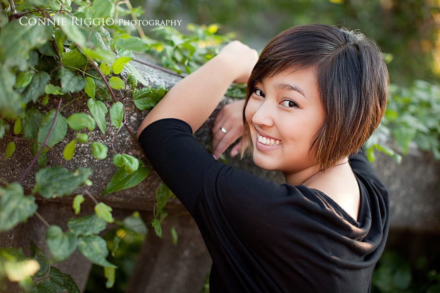 Smiling Ivy Tacoma Seattle Artistic Senior Portrait Photographer