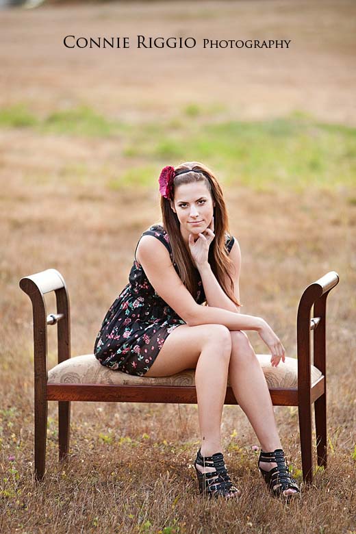 bench vert Tacoma Senior Portraits