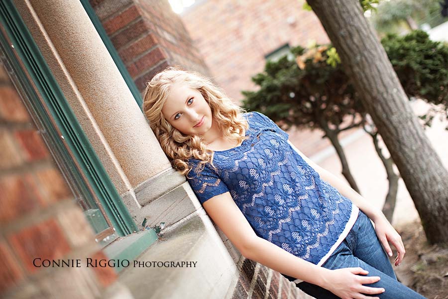 Column Tacoma Curtis Senior Portraits Photographer