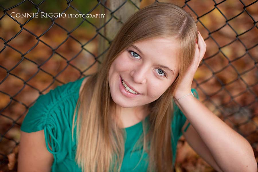 Close up Bellarmine Tacoma Senior Portraits
