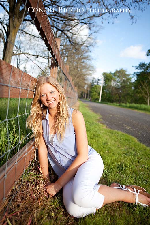 Tacoma Gig Harbor Senior Portraits Pictures Photographer