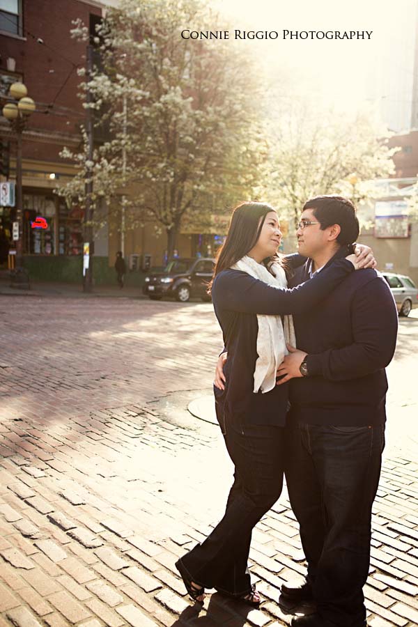 Engagement Seattle UW Pick Place Market Post Alley Photo
