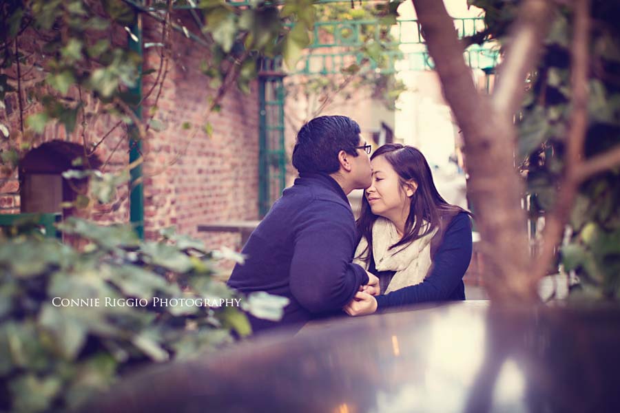 Engagement Seattle UW Pick Place Market Post Alley Photo
