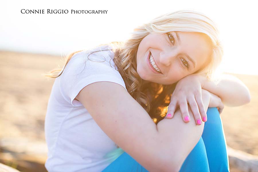 Senior-Chambers Bay-Sunny Side Beach-Tacoma-Girl-Ali-Photo
