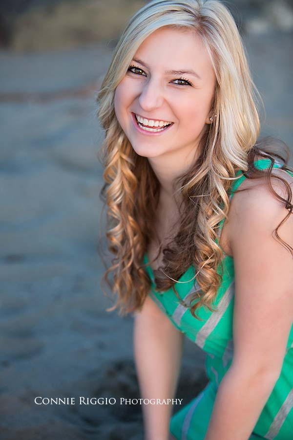 Senior-Chambers Bay-Sunny Side Beach-Tacoma-Girl-Ali-Photo