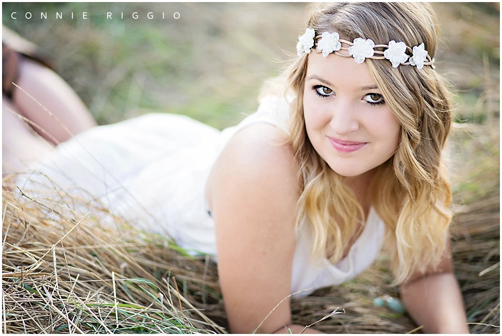 Girl Senior Bellarmine Prep Tacoma Photographer Sydney_0008.jpg