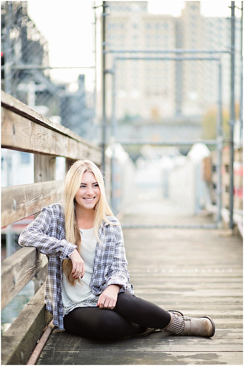 Girl Senior Steilacoom High School Tacoma Photographer Lauren_0006.jpg