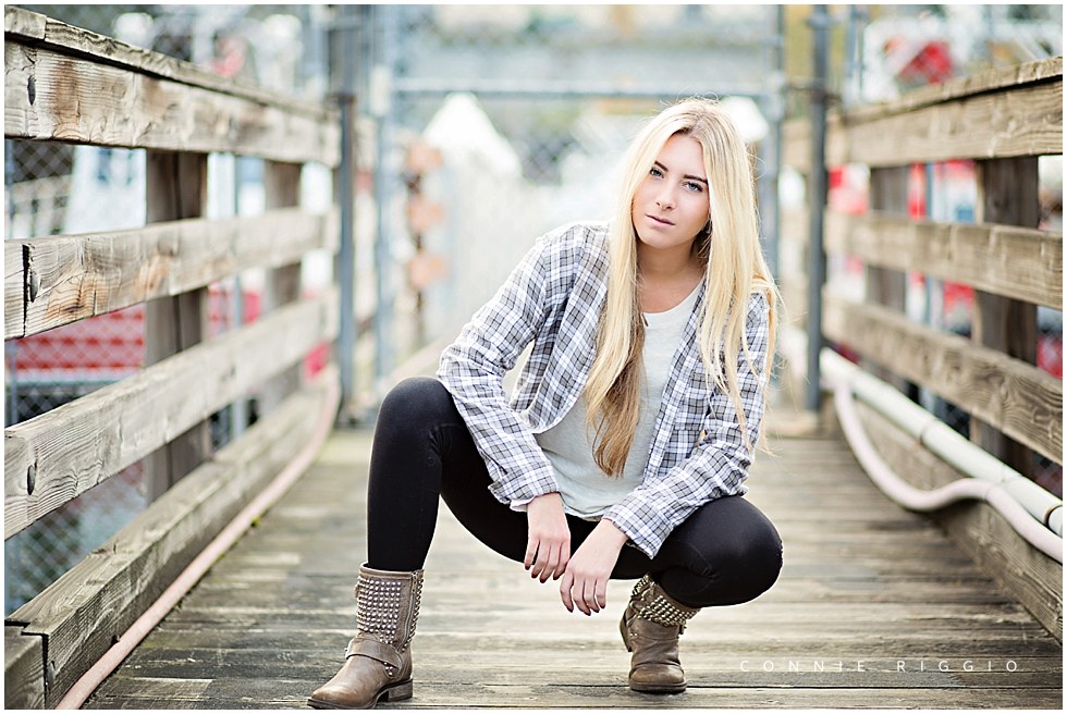 Girl Senior Steilacoom High School Tacoma Photographer Lauren_0007.jpg