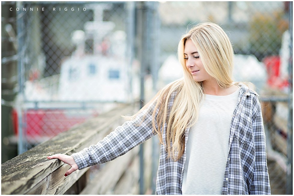 Girl Senior Steilacoom High School Tacoma Photographer Lauren_0008.jpg