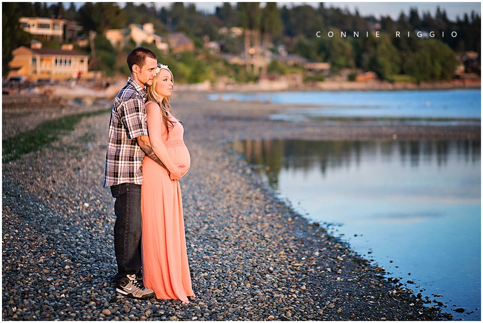 Maternity The Cove Summer Sun Seattle Family Photographer Jenna_0020.jpg