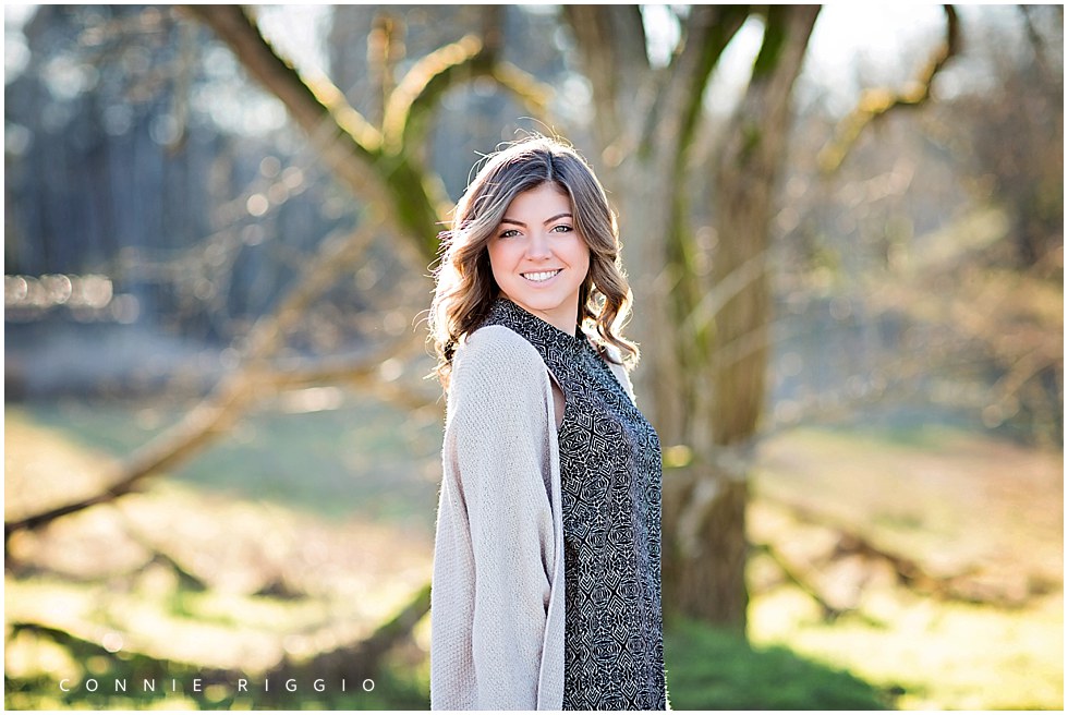 Girl Senior Gig Harbor High School Tacoma Photographer Photo Maren_0007.jpg