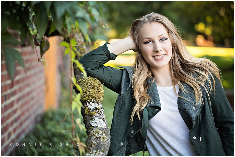 Girl Senior Wilson High School Tacoma Photographer Photo Chrissy_0001.jpg