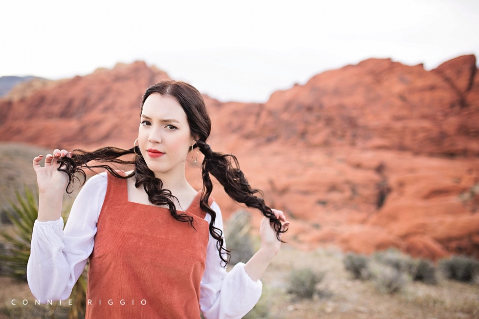 Girl Senior Red Rock Nevada Styled Tacoma Photographer Amanda_0012.jpg