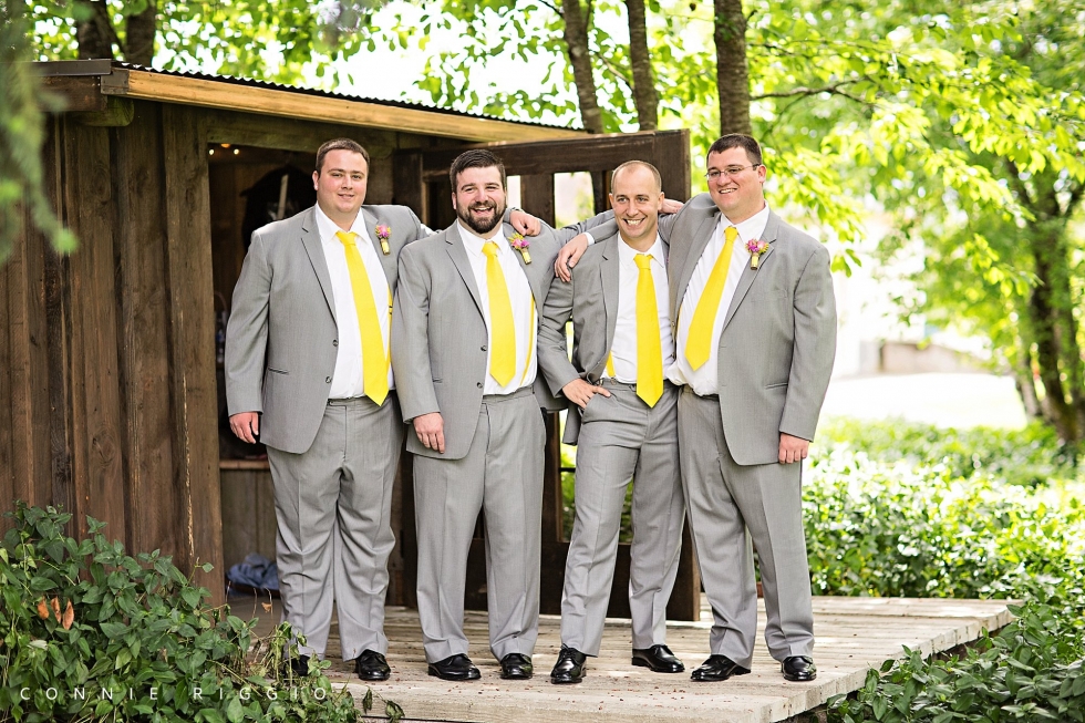 Wedding Tacoma Seattle Kelley Farm Photographer Emma Lyle_0023.jpg