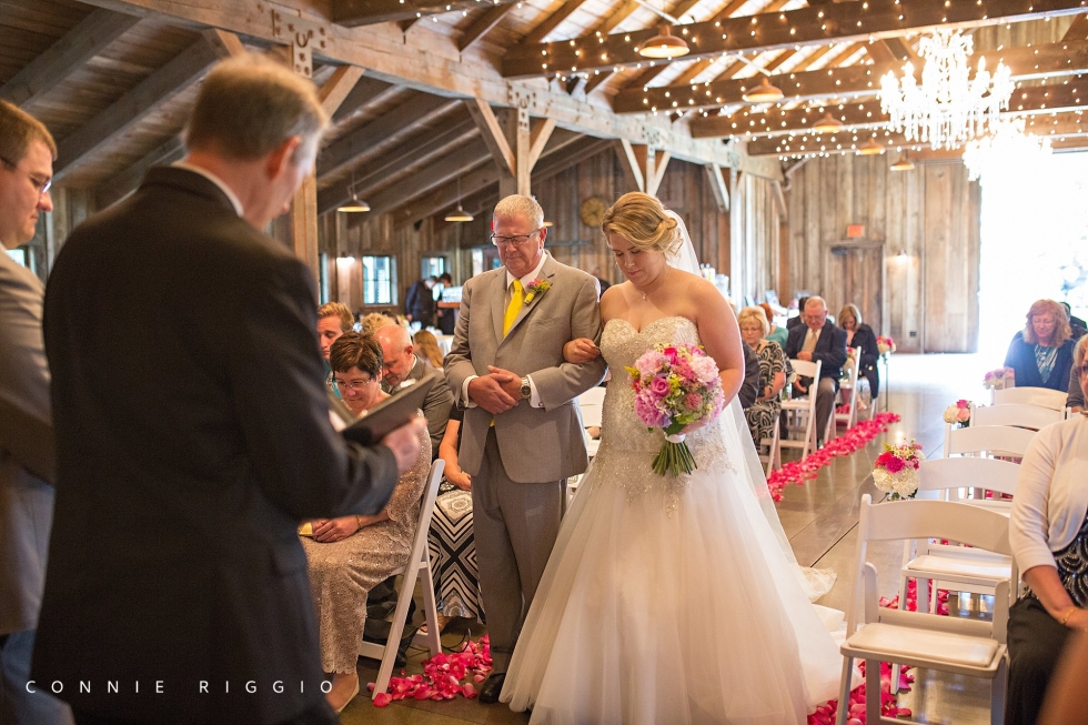 Wedding Tacoma Seattle Kelley Farm Photographer Emma Lyle_0039.jpg