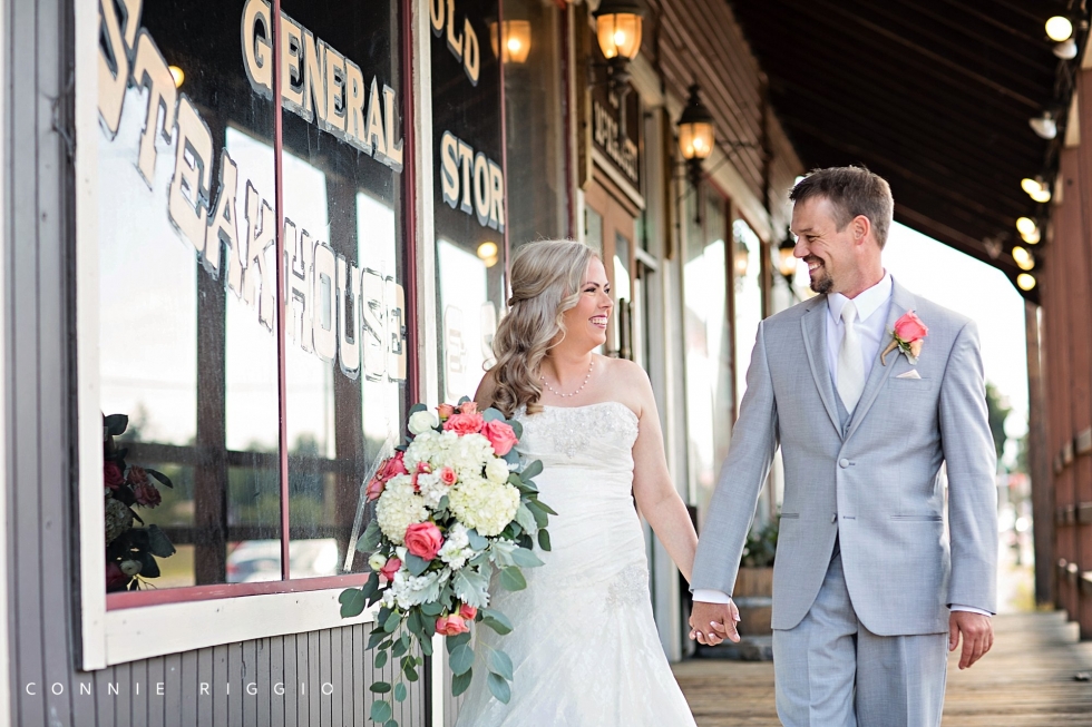 Wedding Roy Steakhouse Salloon Tacoma Photographer Starlene Larry_0009.jpg