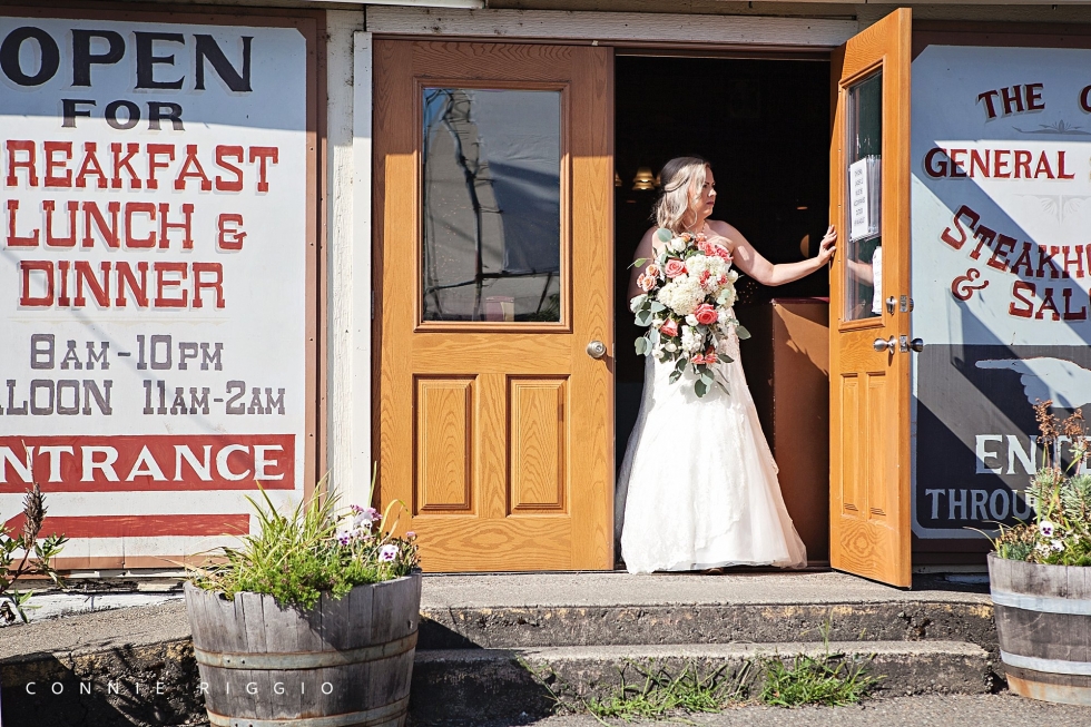 Wedding Roy Steakhouse Salloon Tacoma Photographer Starlene Larry_0018.jpg